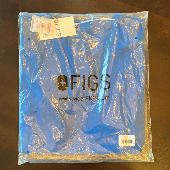 Figs Casma Women's Royal Blue V-Neck Scrub Top - Picture 2 of 7